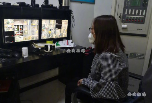 “封城”9天，14轮核酸，感染2784例！这座城市为什么上不了热搜？休闲区蓝鸢梦想 - Www.slyday.coM