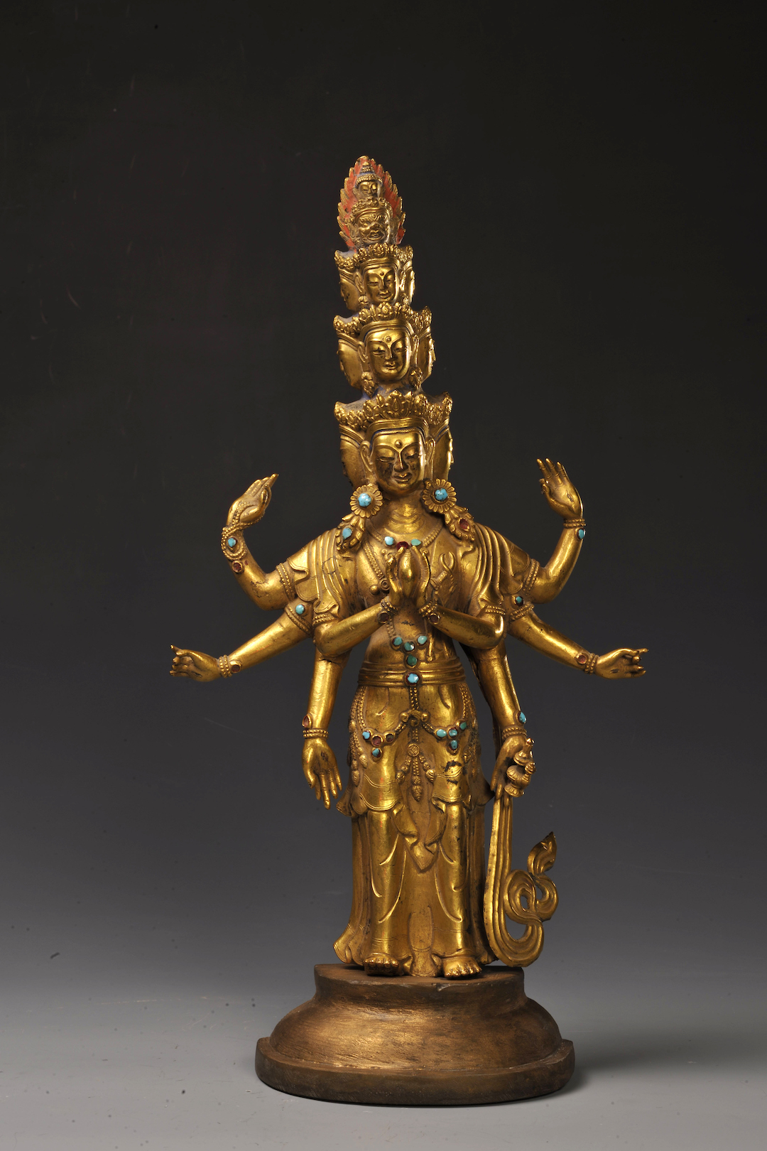 鎏金十一面觀音像 明代 甘肅省博物館藏