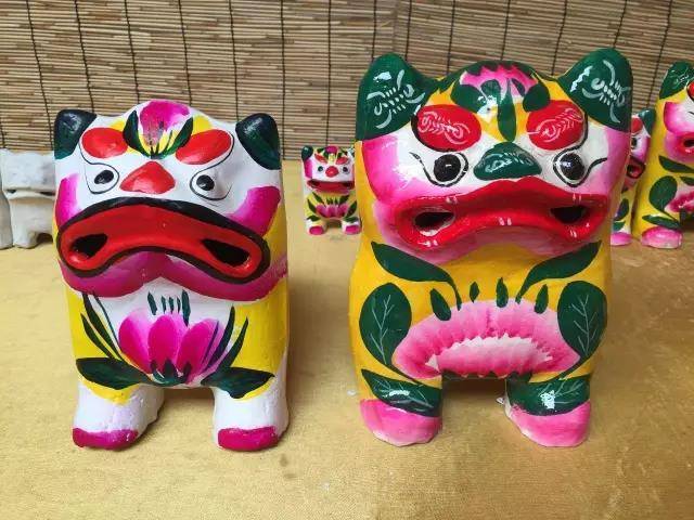 山东手造61来吧展示潍坊高密泥老虎活灵活现神气十足