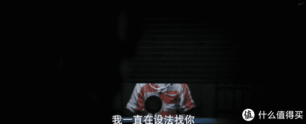 《新蝙蝠侠》：变黑的不仅是猫女和局长，还有蝙蝠侠的“芯”休闲区蓝鸢梦想 - Www.slyday.coM