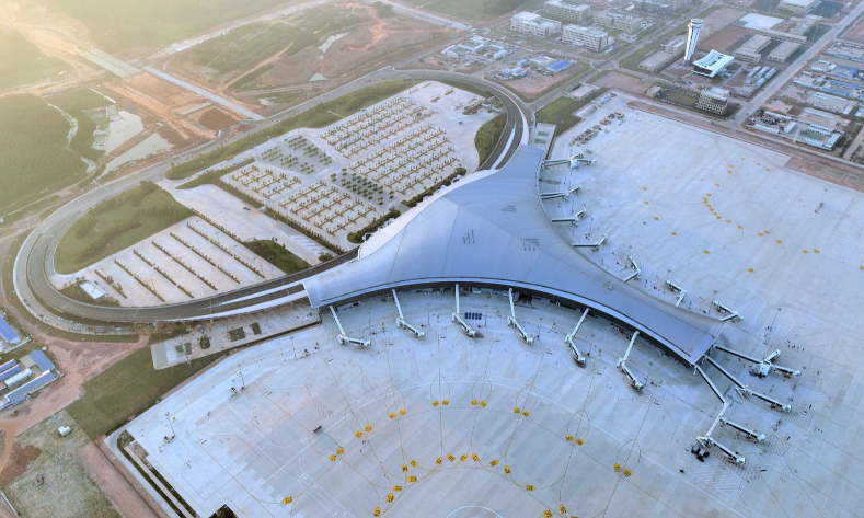 湛江吴川机场作为粤西地区最大民用机场,是广东"5 4"骨干机场布局建设