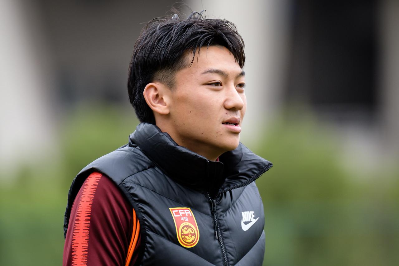 国足VS沙特前瞻：负面消息层出不穷，如何在“荣誉战”中争回脸面休闲区蓝鸢梦想 - Www.slyday.coM