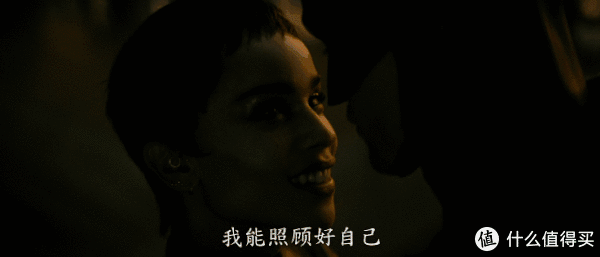 《新蝙蝠侠》：变黑的不仅是猫女和局长，还有蝙蝠侠的“芯”休闲区蓝鸢梦想 - Www.slyday.coM