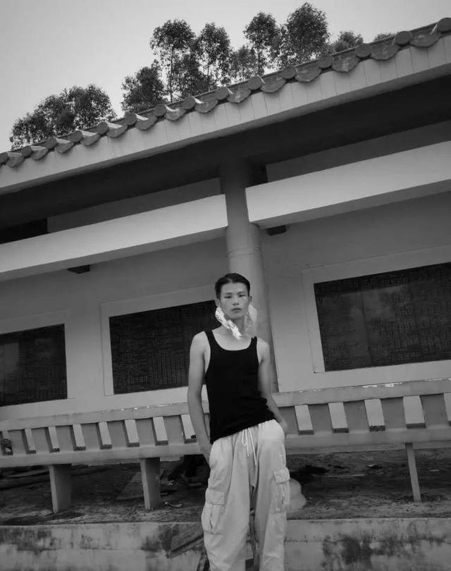 国内被骂变态国外却称天才陆仙人到底经历了什么