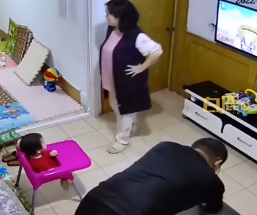 东航空难：已发现部分飞机残骸和人体组织碎片【三分钟法治新闻全知道】休闲区蓝鸢梦想 - Www.slyday.coM