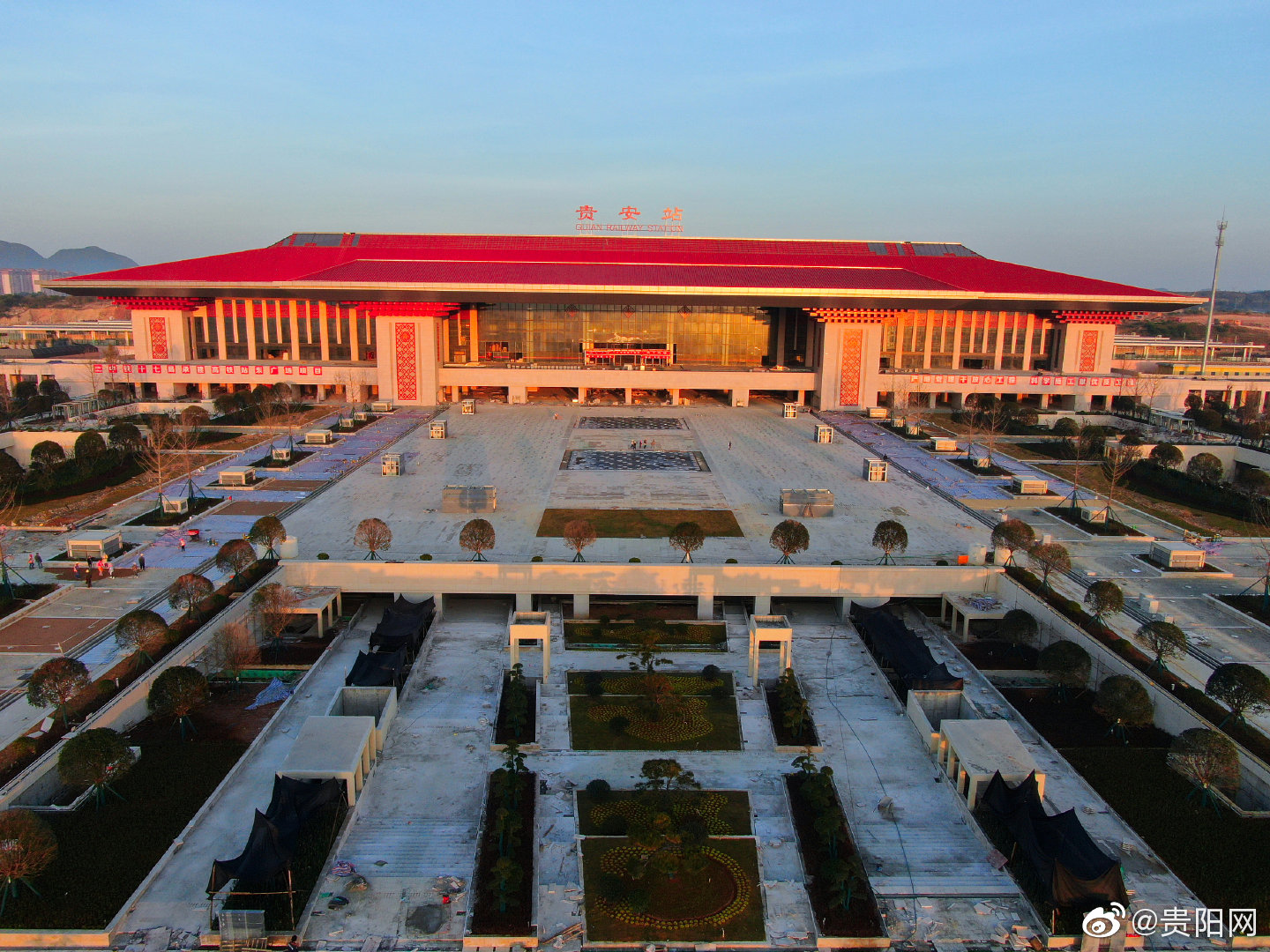 跟着市域环城快铁游贵阳贵安站巍巍黔阙显神韵