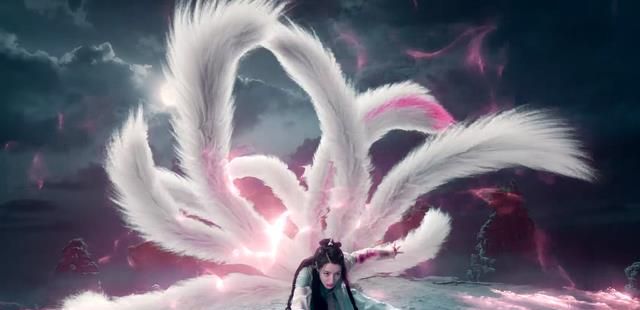 同样是演九尾狐白凤九可爱纪云禾霸气迪丽热巴也太会拿捏了