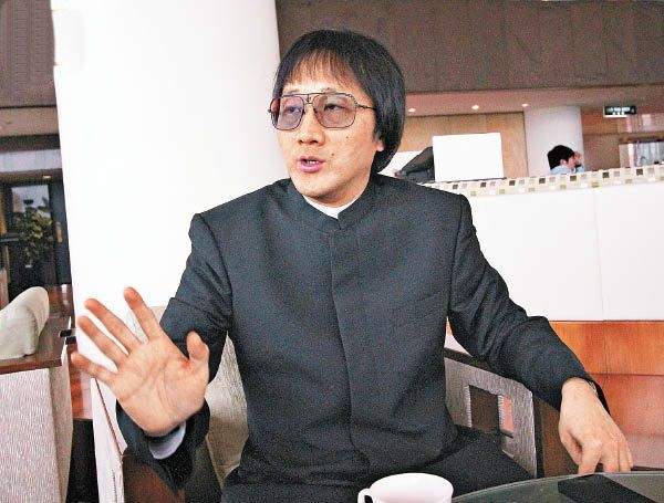 上海仔郭永鸿64岁生日穿中山装老态尽显两位前坐馆现身