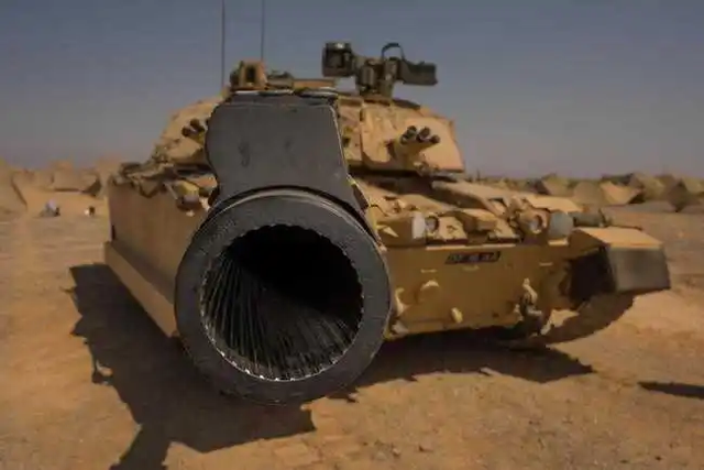 炮管作为坦克最重要的部分，寿命到底有多长呢？看完才知道有多长休闲区蓝鸢梦想 - Www.slyday.coM