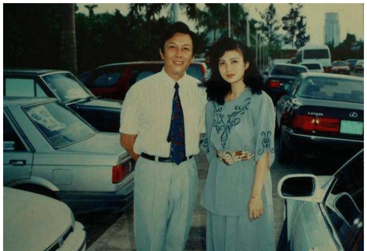 唐国强前妻孙涛自杀时让女儿报仇32年后女儿把继母当亲妈