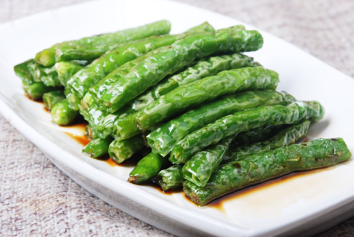 干饭人必备油焖尖椒咸香麻辣清香不腻搭配米饭超赞