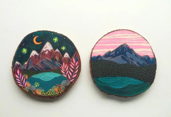 画在木头上的精美画作,山脉,大海,质朴气息扑面而来