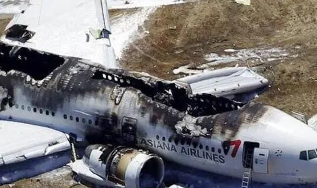 东航飞机失事后为何没有找到遗体却发现了没有被烧毁的身份证?休闲区蓝鸢梦想 - Www.slyday.coM 东航飞机失事后为何没有找到遗体却发现了没有被烧毁的身份证?休闲区蓝鸢梦想 - Www.slyday.coM