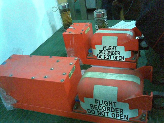 马航MH370失踪8年,为何没找到黑匣子,有可能打捞到黑匣子吗?休闲区蓝鸢梦想 - Www.slyday.coM 马航MH370失踪8年,为何没找到黑匣子,有可能打捞到黑匣子吗?休闲区蓝鸢梦想 - Www.slyday.coM