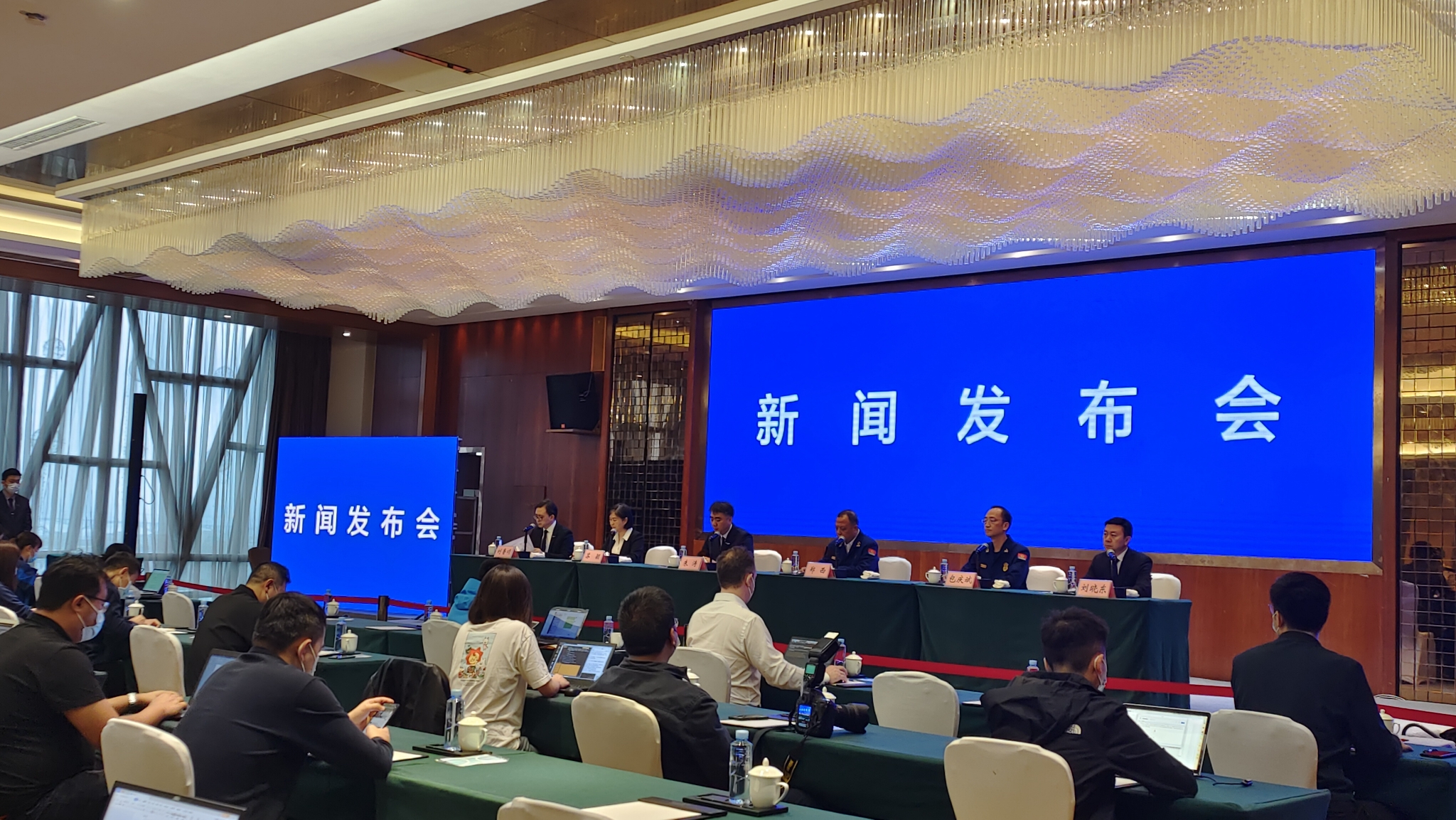 最新公布｜目前尚未发现幸存者和第二个黑匣子，共确认120人身份休闲区蓝鸢梦想 - Www.slyday.coM