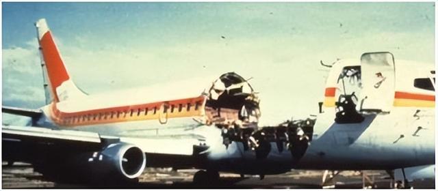 东航空难最新进展：比黑匣子找到更令人泪目的，是被捂住的证件休闲区蓝鸢梦想 - Www.slyday.coM