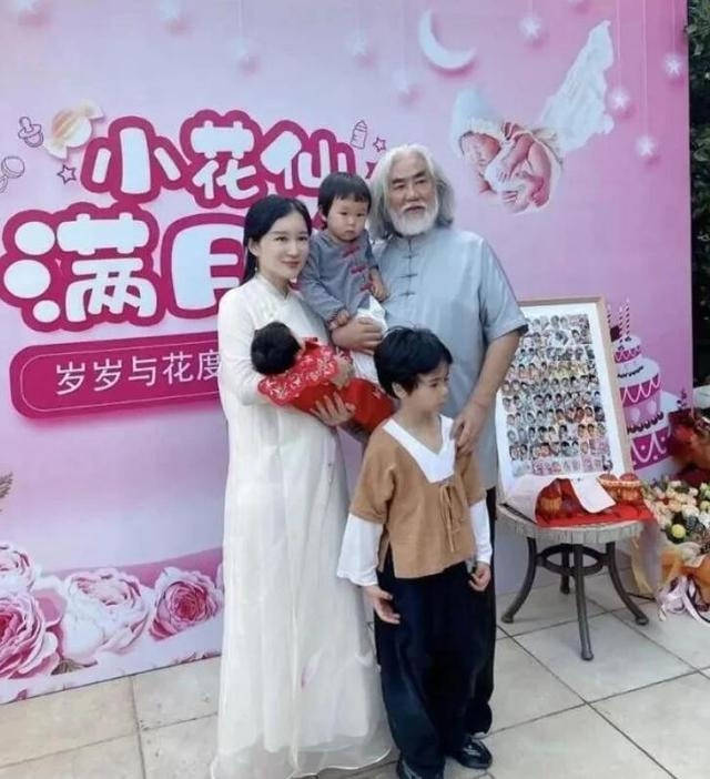 张纪中为娇妻量身打造武侠片，穿一身青衣清秀又飒帅，画面唯美！休闲区蓝鸢梦想 - Www.slyday.coM