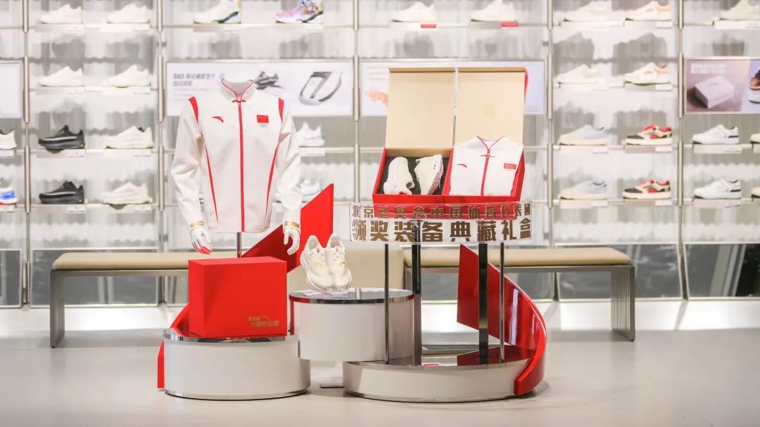 每周速报休闲区蓝鸢梦想 - Www.slyday.coM