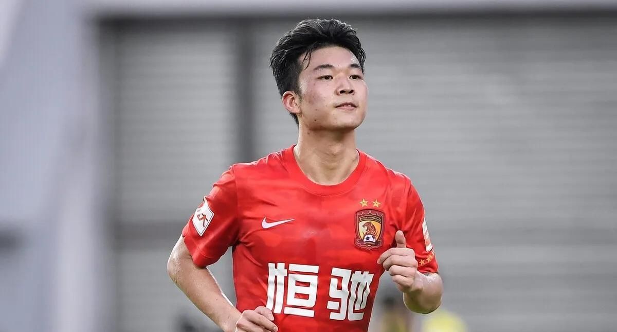 盘点下一届12强赛有哪些球员能成为国足主力休闲区蓝鸢梦想 - Www.slyday.coM 盘点下一届12强赛有哪些球员能成为国足主力休闲区蓝鸢梦想 - Www.slyday.coM