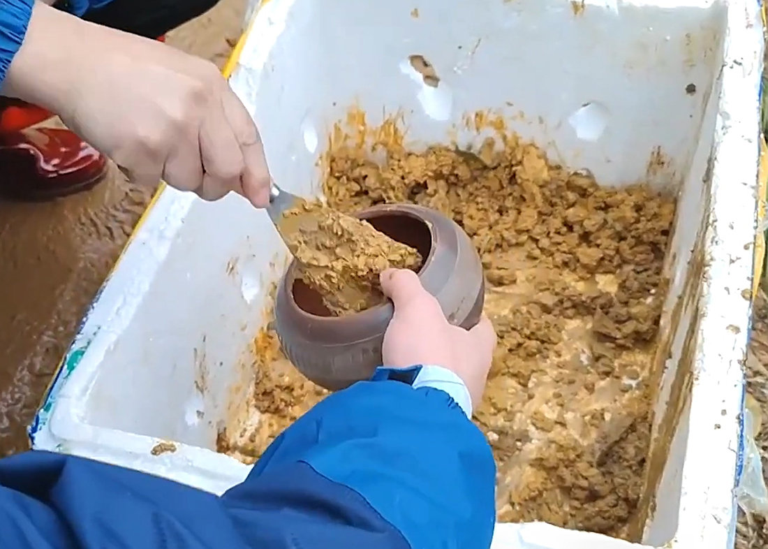 沉痛哀悼！东航MU5735遇难者头七祭，120人身份已确认休闲区蓝鸢梦想 - Www.slyday.coM