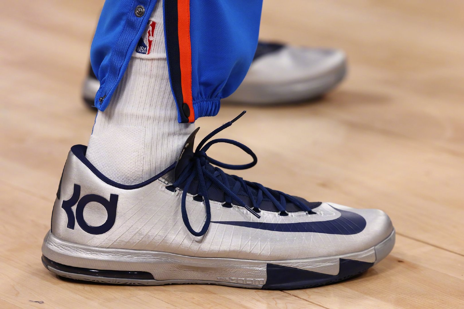 你们认为杜兰特最好的签名鞋是哪双