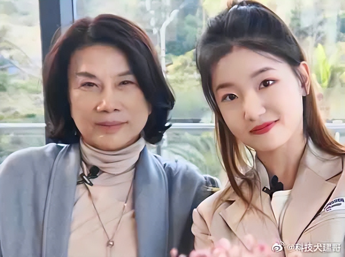 求职者不回消息被经理骂装死，格力未给员工足额缴纳公积金引热议休闲区蓝鸢梦想 - Www.slyday.coM