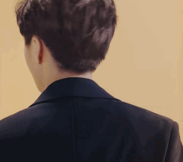 男明星一眼万年的回头杀