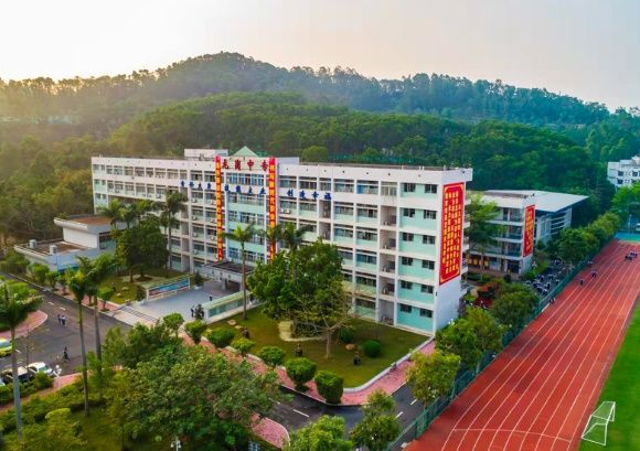 2022年春季高考龙岗中专53人考上本科|录取|高考|本科_新浪新闻