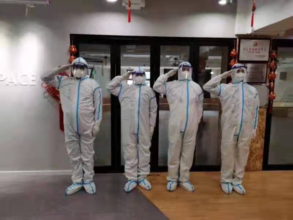 “我已向属地派出所报道！”上海近4000警力就地增援社区，贡献抗疫公安力量休闲区蓝鸢梦想 - Www.slyday.coM