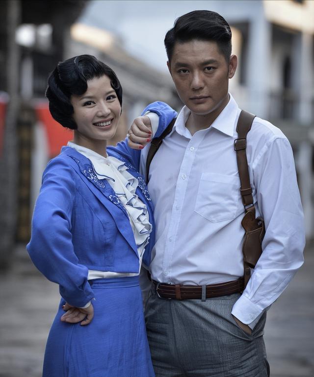 演员程愫：22岁嫁傅程鹏，41岁做单亲妈妈，后悔丈夫走红
