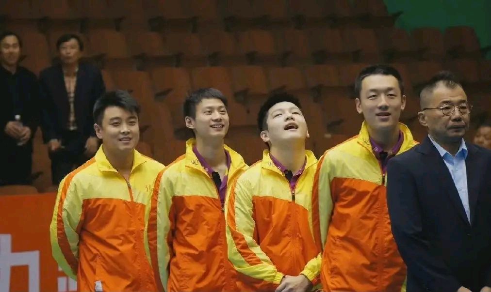 王皓看着樊振东成长作用无可替代球迷不舍他离去