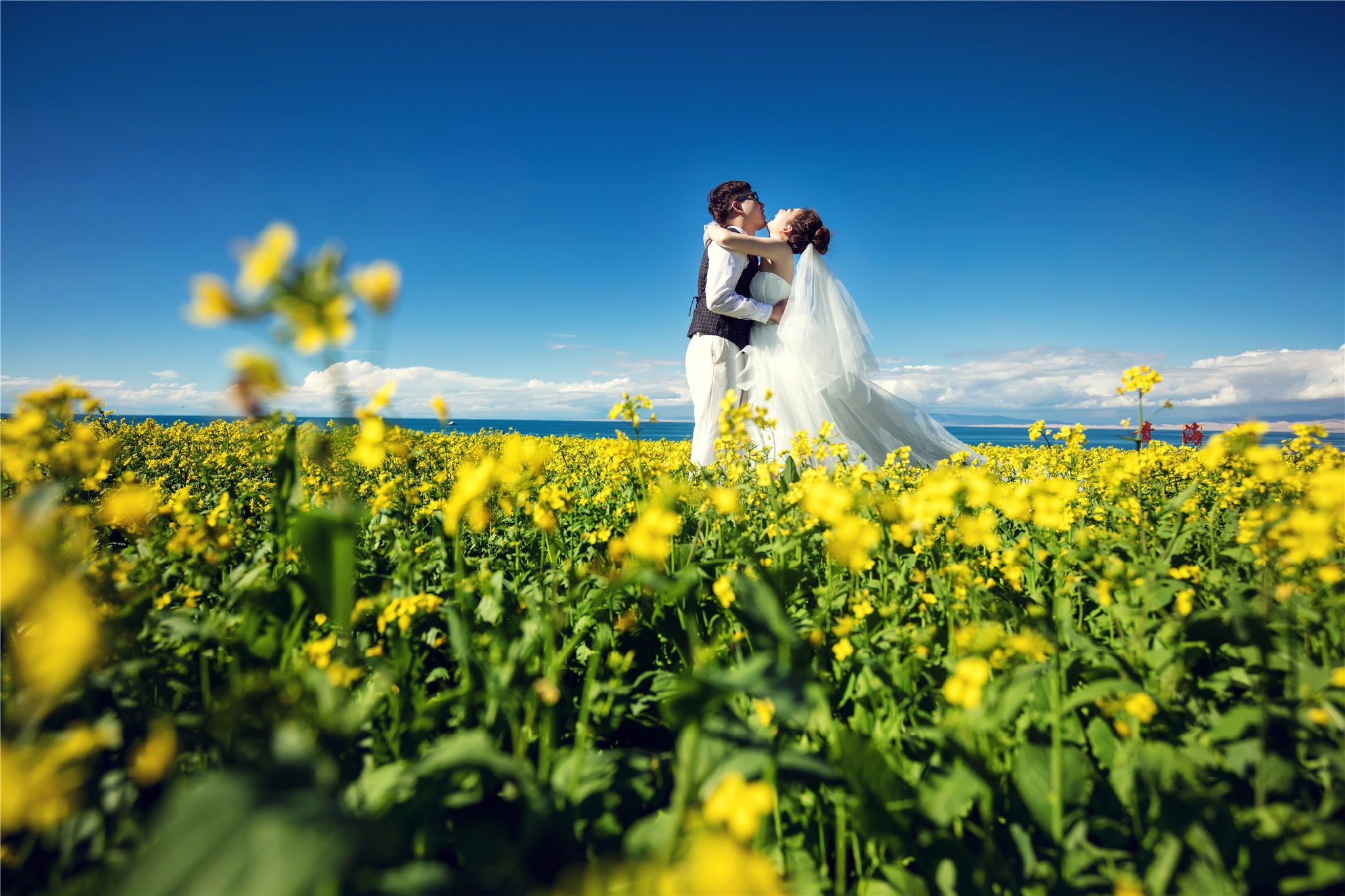 青海拍婚纱照适合什么时候去呢青海拍婚纱照最佳时间点击查收