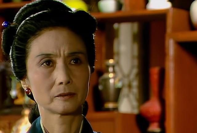 《红楼梦》同样都是贴身大丫环,为什么只有秋纹不得宠爱?休闲区蓝鸢梦想 - Www.slyday.coM 《红楼梦》同样都是贴身大丫环,为什么只有秋纹不得宠爱?休闲区蓝鸢梦想 - Www.slyday.coM