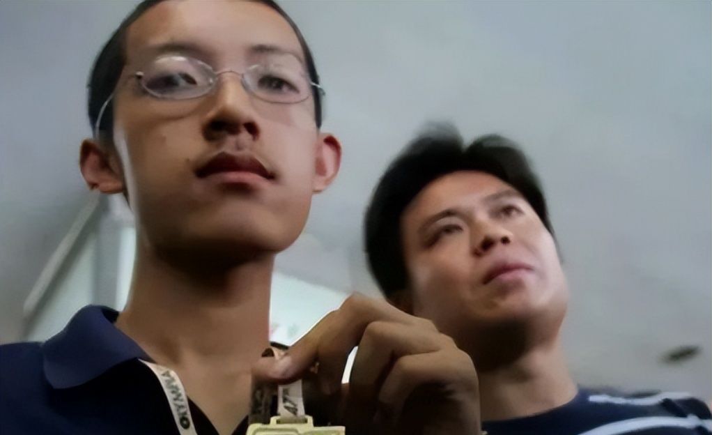 北大数学天才“柳神”坚持出家，父母说啥也拦不住，原因叫人深思休闲区蓝鸢梦想 - Www.slyday.coM