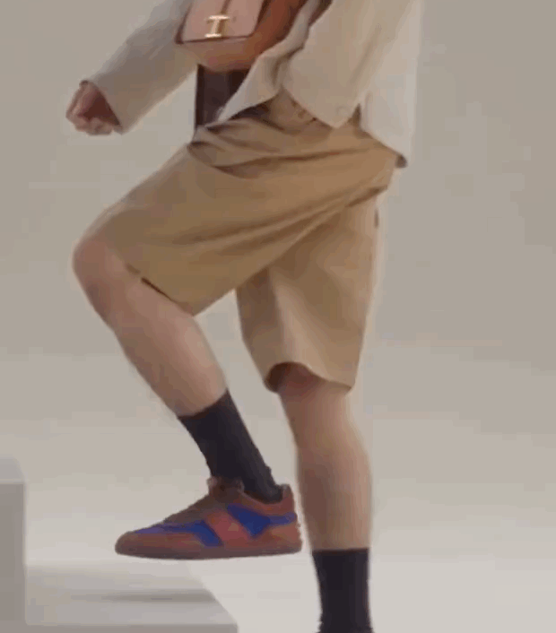 来康康肖战的名品脚踝没有脚脖子的人羡慕了