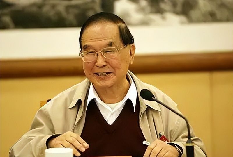 著名音乐家周巍峙：与妻子同年去世,弥留之际妻儿的矛盾成遗憾休闲区蓝鸢梦想 - Www.slyday.coM