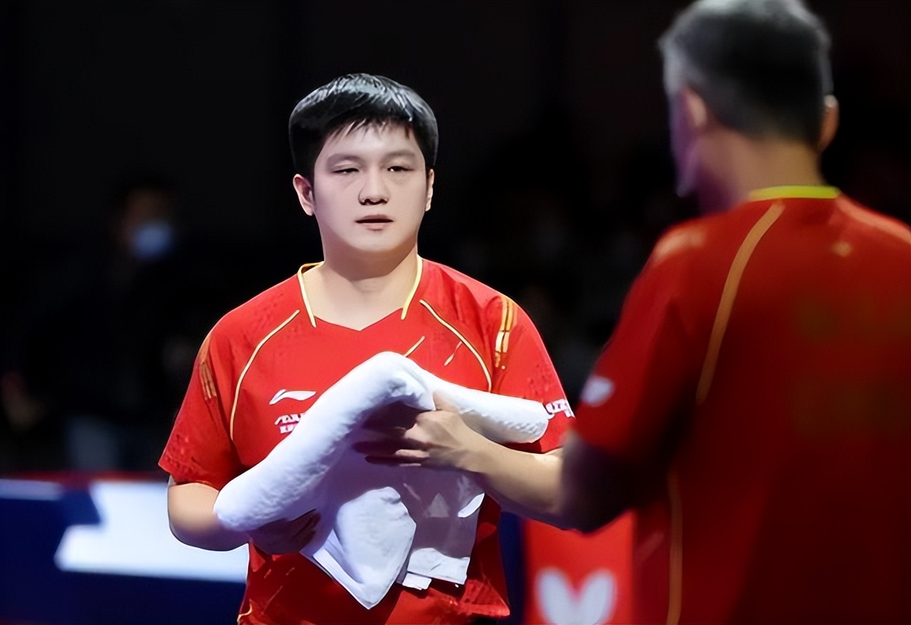 国乒教练组洗牌樊振东主管教练要离开国家队秦志戬亲自带小胖