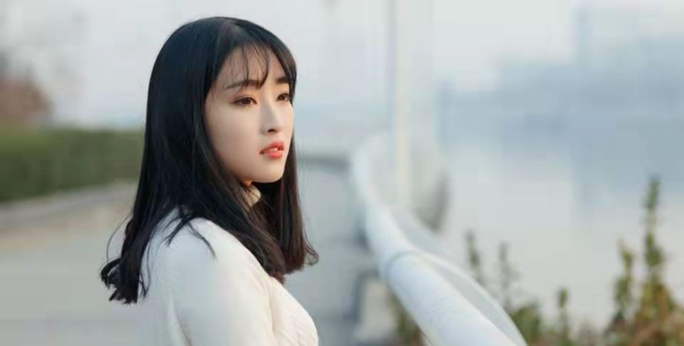 想要赢得男人的心,诀窍就在于:学会“饥饿营销”休闲区蓝鸢梦想 - Www.slyday.coM 想要赢得男人的心,诀窍就在于:学会“饥饿营销”休闲区蓝鸢梦想 - Www.slyday.coM