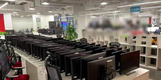 京东被曝裁员，紧急回应！有赞裁员工牌堆满一大箱，半层楼的人都空了……休闲区蓝鸢梦想 - Www.slyday.coM