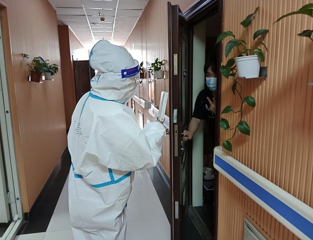 特别聚焦丨不会用智能手机的老年人买菜难题咋解决？长春这个社区疫情期间有一套“妙招”休闲区蓝鸢梦想 - Www.slyday.coM