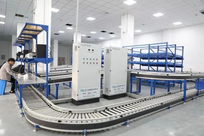 软膏剂,擦剂,散剂等9个剂型,共计24个药品生产批准文号;拥有大枫子油