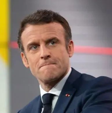 拜登波兰演讲抨击了普京，马克龙：应保持言语克制