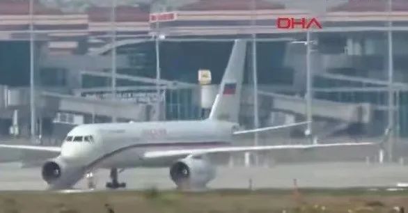 深夜重磅！G7：拒绝卢布结算俄能源！普京：要求提交报告！拜登“失言”，全球哗然！国际油价重挫！休闲区蓝鸢梦想 - Www.slyday.coM