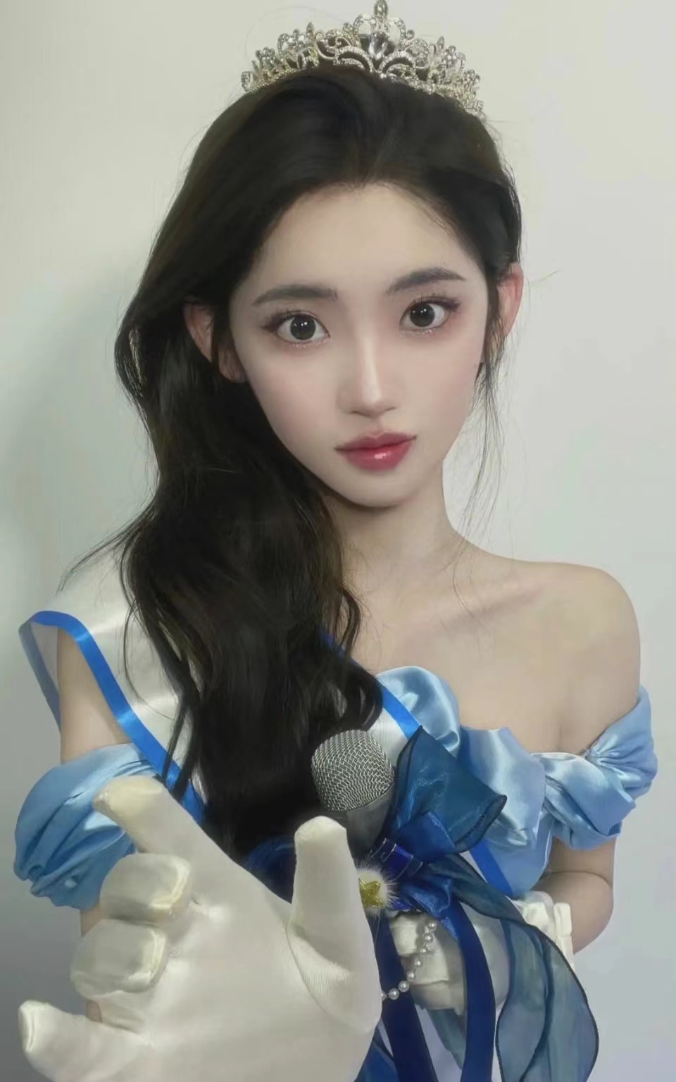 网红李由变性成功,自曝已是女儿身,模样让女生自叹不如