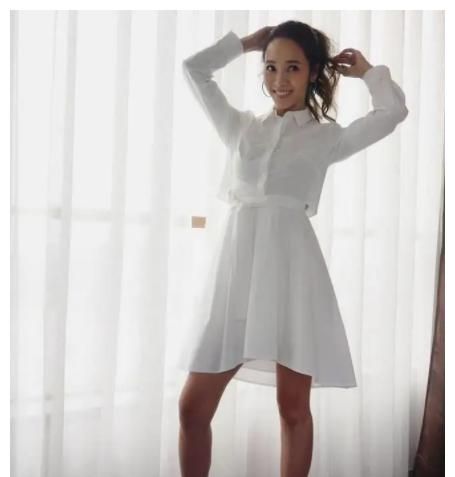 44岁的侯佩岑,人到中年,已经是两个孩子的妈,她凭什么被偏爱?休闲区蓝鸢梦想 - Www.slyday.coM 44岁的侯佩岑,人到中年,已经是两个孩子的妈,她凭什么被偏爱?休闲区蓝鸢梦想 - Www.slyday.coM