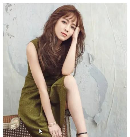 44岁的侯佩岑,人到中年,已经是两个孩子的妈,她凭什么被偏爱?休闲区蓝鸢梦想 - Www.slyday.coM 44岁的侯佩岑,人到中年,已经是两个孩子的妈,她凭什么被偏爱?休闲区蓝鸢梦想 - Www.slyday.coM