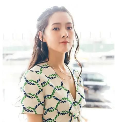 44岁的侯佩岑,人到中年,已经是两个孩子的妈,她凭什么被偏爱?休闲区蓝鸢梦想 - Www.slyday.coM 44岁的侯佩岑,人到中年,已经是两个孩子的妈,她凭什么被偏爱?休闲区蓝鸢梦想 - Www.slyday.coM