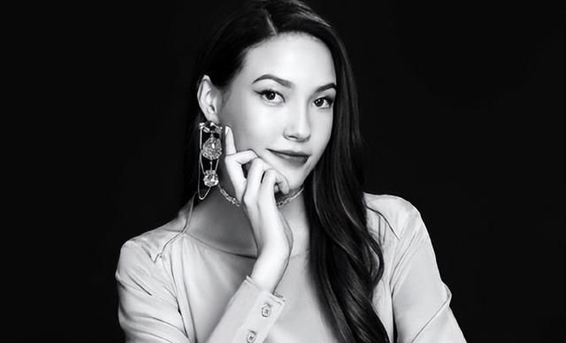 谷爱凌现身环球影城！与赌王儿女一同游玩，何猷君充当护花使者休闲区蓝鸢梦想 - Www.slyday.coM