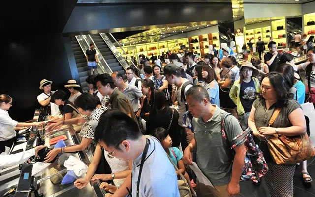 茅台上线自营电商 消费者能顺利买到平价茅台酒吗？