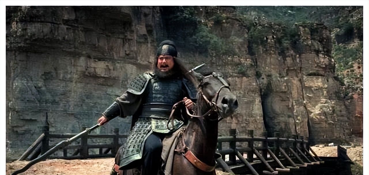 长坂桥上两人真的来一场决战,那么赵云很可能跑都跑不掉,会被张飞杀死
